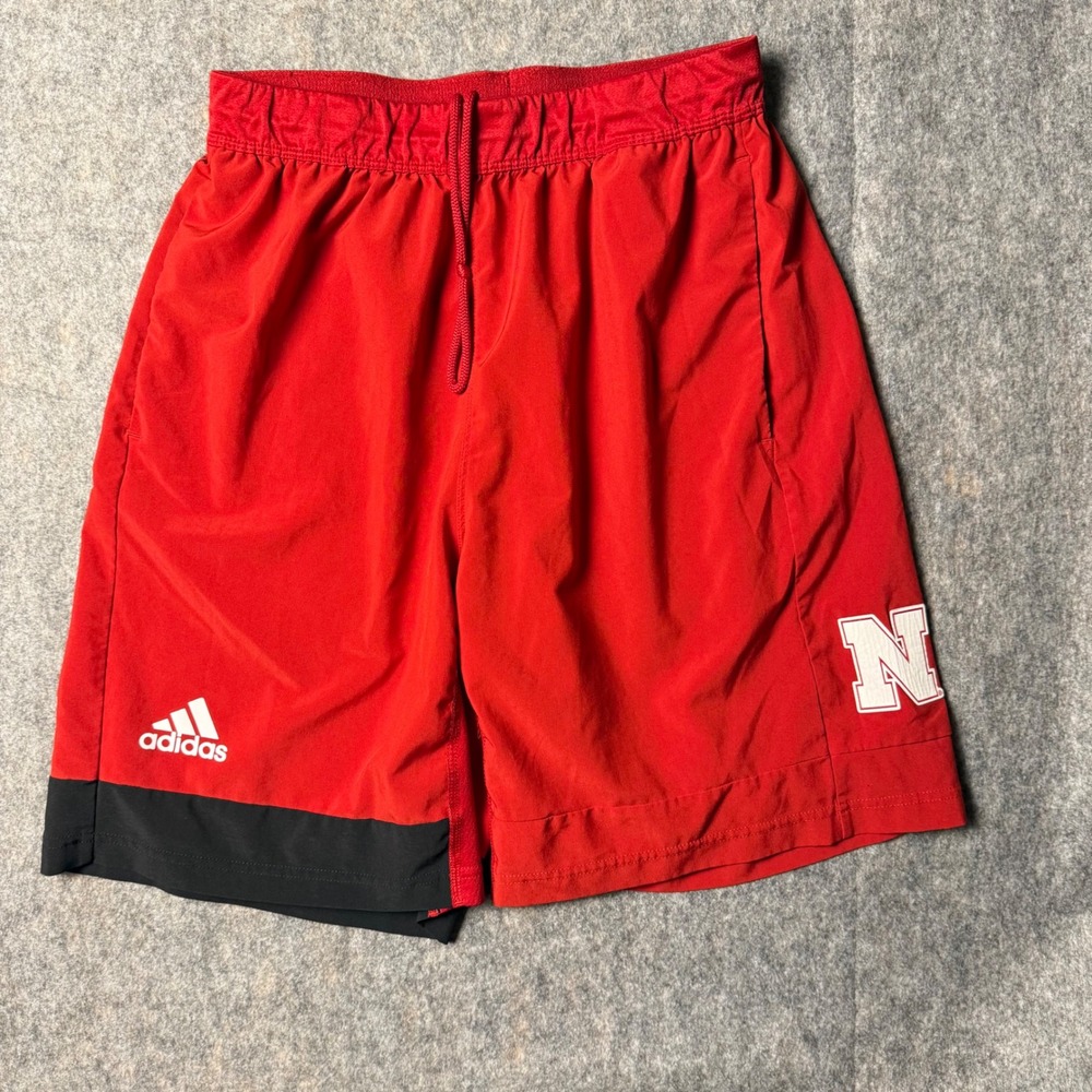 Adidas Nebraska Cornhuskers Mens Medium Red Athletic Gym Shorts NCAA Training